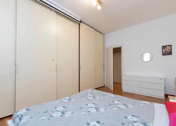 I-host - Copernico Lejlighed Milano